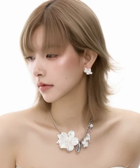 Колье с подвесками «Cherry Blossom» — изображение 3
