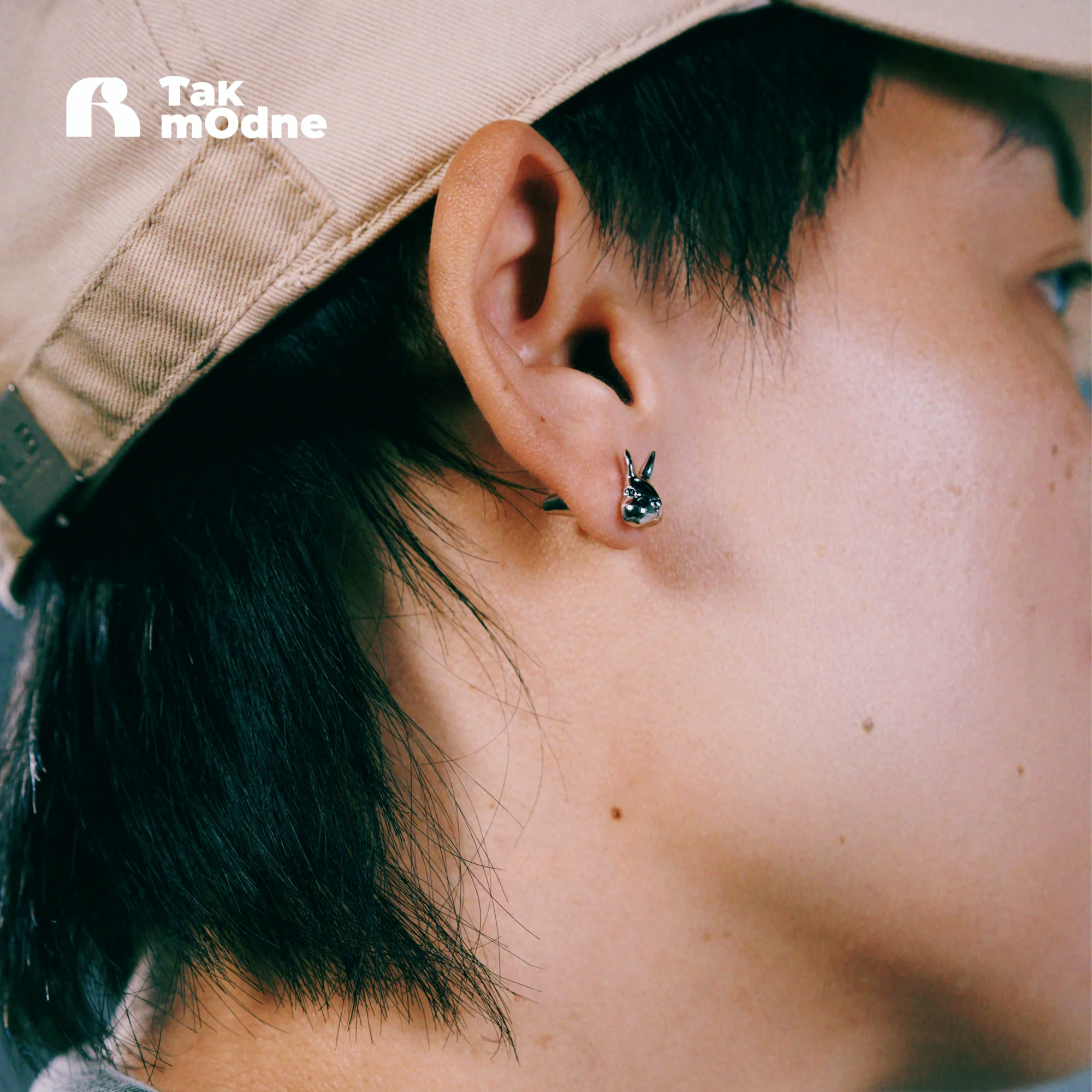 Серьги-пусеты Rabbit.exe Mini — изображение 3