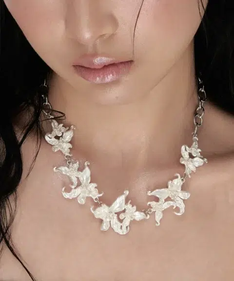 Колье White Iris — изображение 3