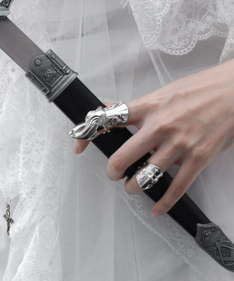 Alternative view of Кольцо Knight